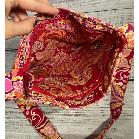 Vera Bradley Retired "Raspberry Fizz" Crossbody Bag & Matching Wristlet - Picture 10 of 15